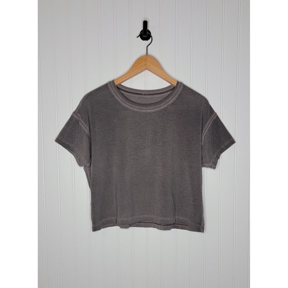 Lululemon Short Sleeve Crop Shirt Women's Size 6 Dark Gray Burnout Wash